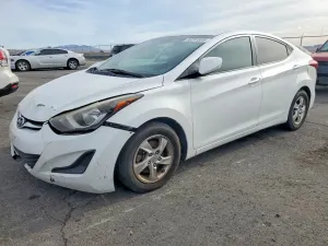 Hyundai Elantra SE 1.8L 4 2015