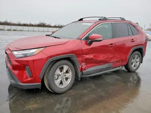 Toyota Rav4 XLE 2.5L 4 2024