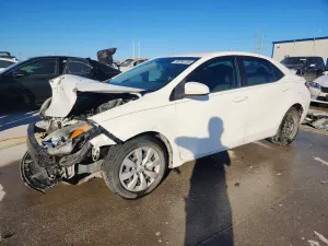 Toyota Corolla L 1.8L 4 2015