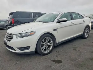 Ford Taurus SEL 3.5L 6 2013