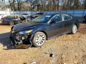 Toyota Camry LE 2.5L 4 2023
