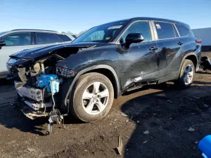 Toyota Highlander L 2.4L 4 2023