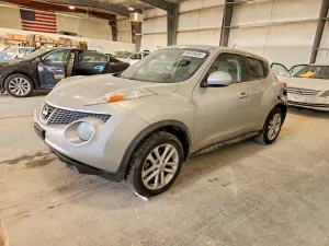 Nissan Juke S 1.6L 4 2012