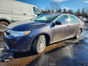 Toyota Camry BASE 2.5L 4 2012