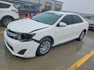 Toyota Camry BASE 2.5L 4 2012