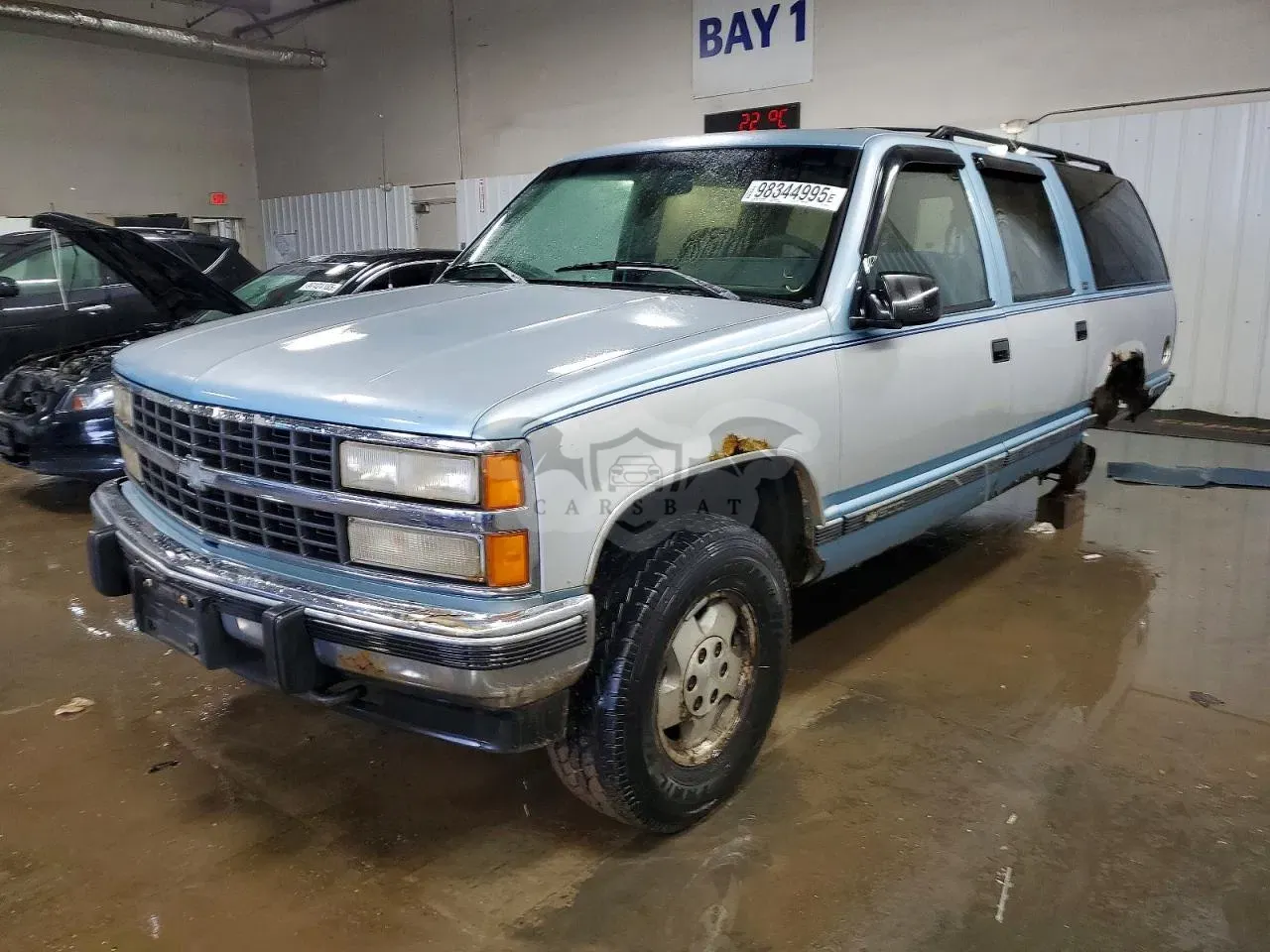 Chevrolet Suburban K1500 5.7L 8 1993