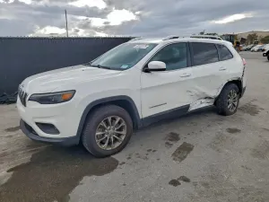 Jeep Cherokee LATITUDE PLUS 2.4L 4 2019