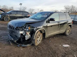 Jeep Cherokee LATITUDE PLUS 3.2L 6 2020