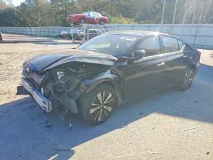Nissan Altima SL 2.5L 4 2020