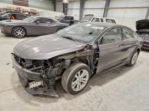 Chrysler 200 LIMITED 2.4L 4 2015