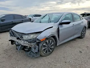 Honda Civic LX 2.0L 4 2016