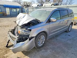Chrysler Town & Country TOURING L 3.6L 6 2015