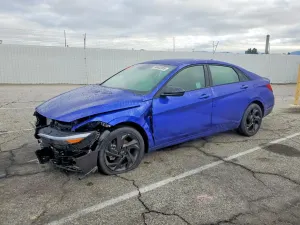 Hyundai Elantra SEL SPORT 2.0L 4 2026