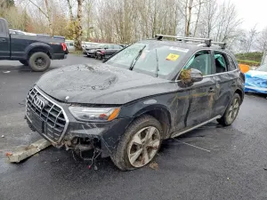 Audi Q5 PREMIUM PLUS 40 2.0L 4 2024