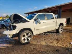 RAM 1500 LARAMIE 5.7L 8 2021