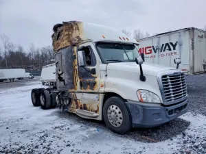 Freightliner Cascadia 12.8L 6 2015