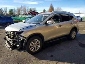 Nissan Rogue S 2.5L 4 2017