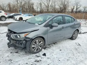 Nissan Versa SV 1.6L 4 2020