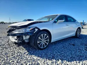 Lexus ES 350 BASE 3.5L 6 2021