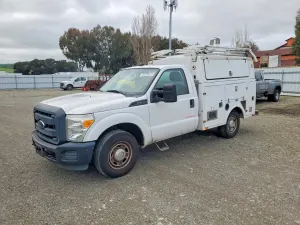 Ford F-350 6.2L 8 2013