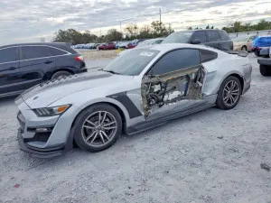 Ford Mustang 2.3L 4 2015