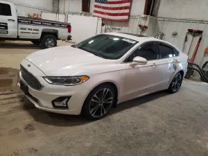 Ford Fusion TITANIUM 2.0L 4 2019