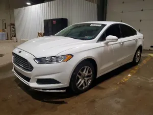 Ford Fusion SE 2.5L 4 2013