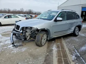BMW X5 XDRIVE35I 3.0L 6 2012