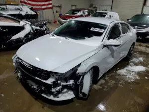Hyundai Elantra SEL 2.0L 4 2021