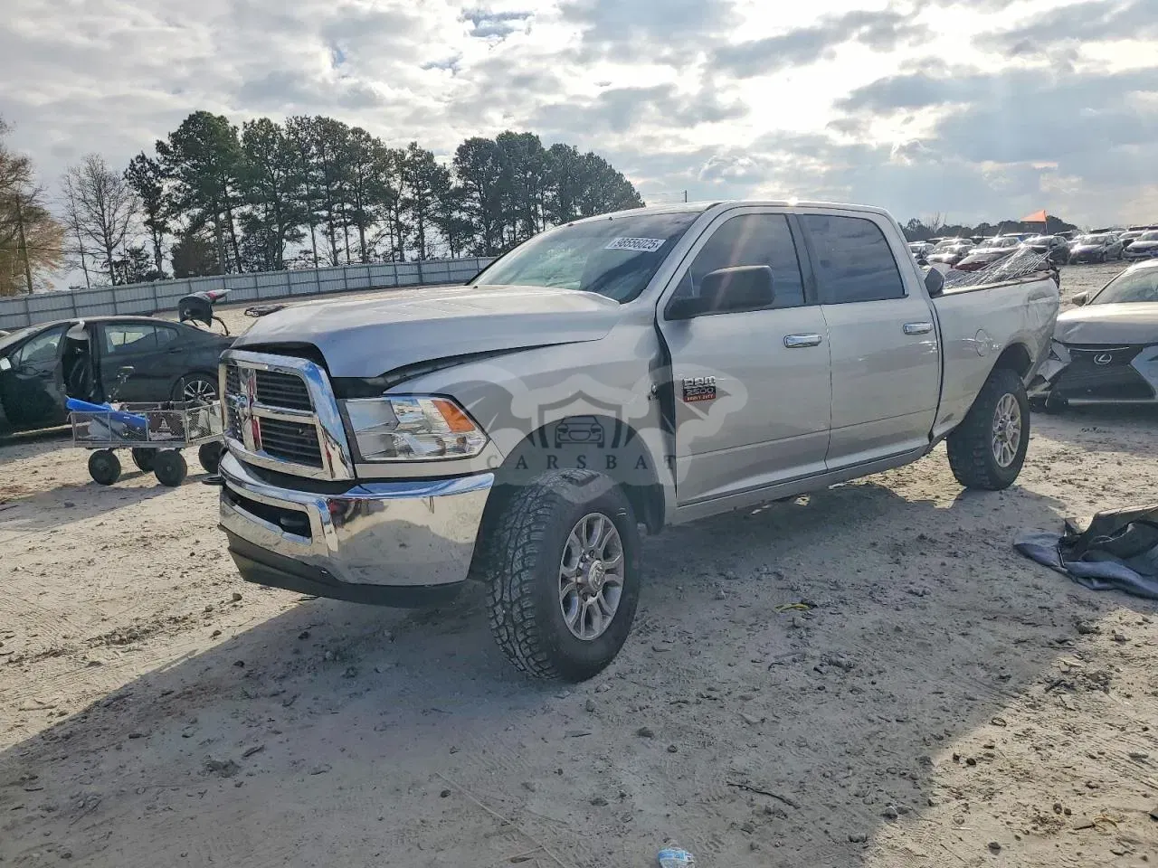 Dodge RAM SLT 6.7L 6 2012