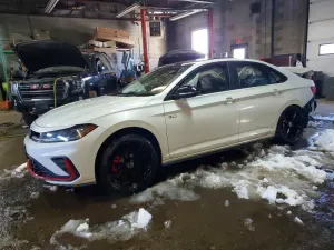 Volkswagen Jetta 2.0L 4 2025