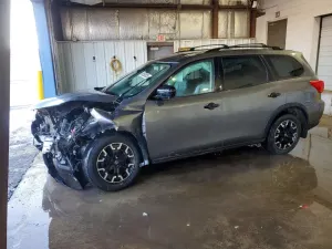 Nissan Pathfinder SL 3.5L 6 2020