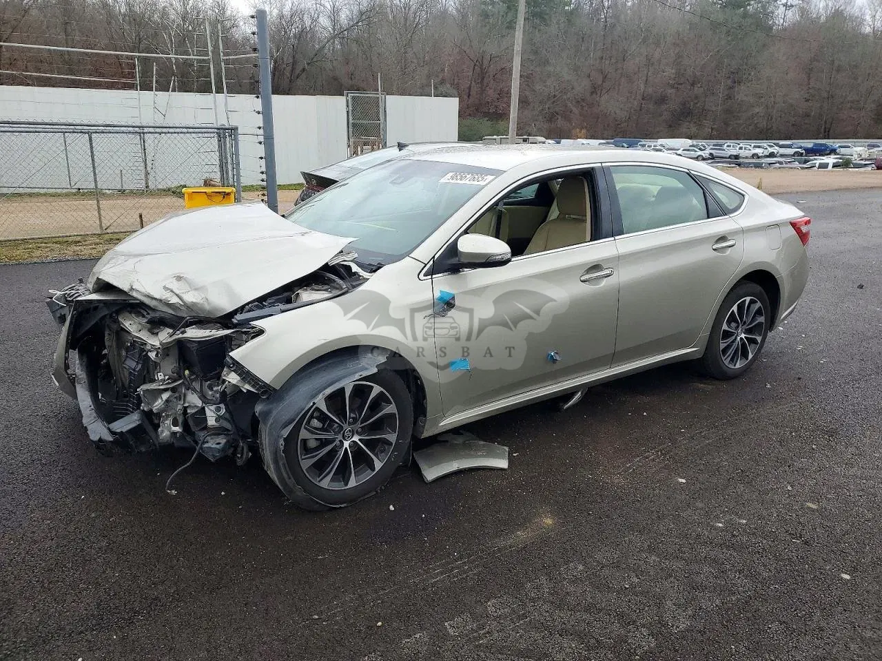 Toyota Avalon XLE 3.5L 6 2018