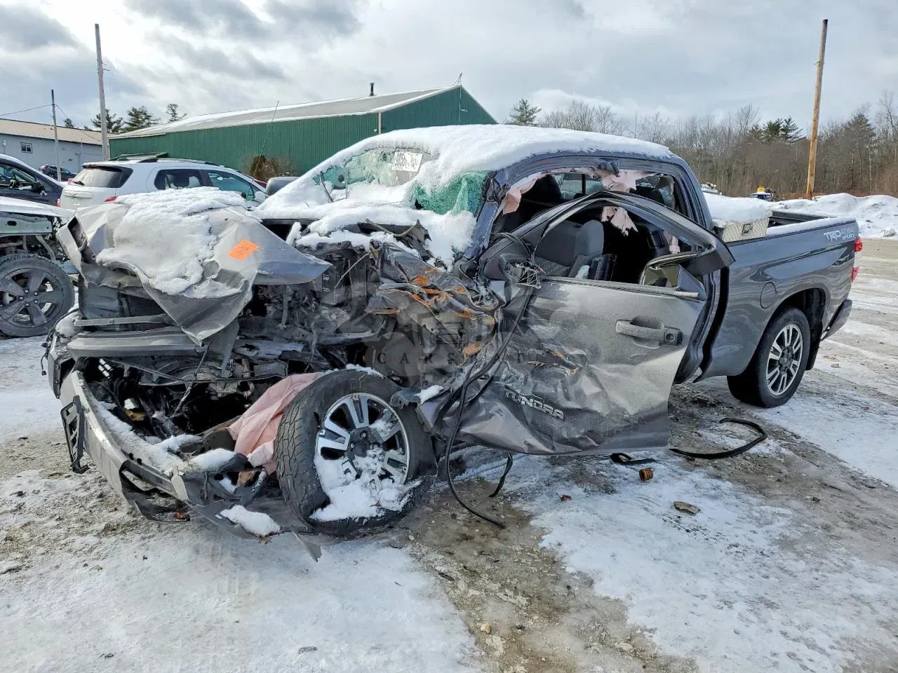 Toyota Tundra 5.7L 8 2019