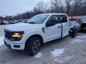 Ford F-150 STX 2.7L 6 2025