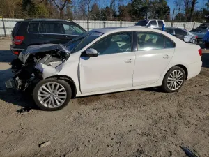 Volkswagen Jetta SE 2.5L 5 2013