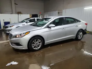 Hyundai Sonata SE 2.4L 4 2016