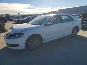 Volkswagen Passat S 1.8L 4 2015