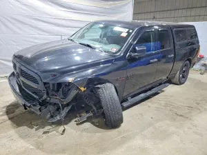 RAM 1500 ST 5.7L 8 2016