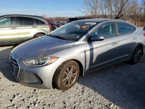 Hyundai Elantra SE 2.0L 4 2017
