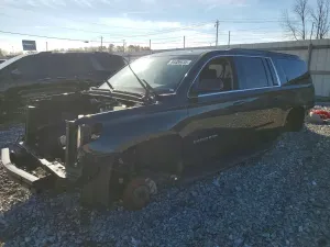 Chevrolet Suburban 5.3L 8 2017
