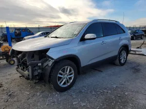 Kia Sorento LX 2.4L 4 2014