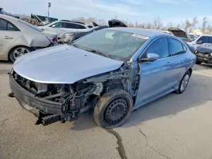 Chrysler 200 LIMITED 2.4L 4 2015