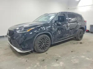 Toyota Highlander 2.4L 4 2023