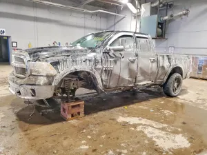 RAM 1500 SLT 5.7L 8 2014