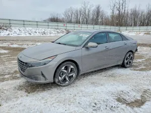 Hyundai Elantra SEL 2.0L 4 2022