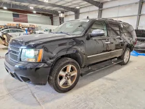 Chevrolet Suburban K1500 LTZ 5.3L 8 2010