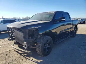 RAM 1500 BIG HORN/LONE STAR 5.7L 8 2019