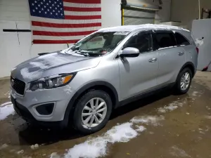 Kia Sorento LX 2.4L 4 2017
