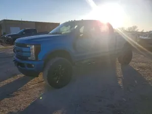 Ford F-250 SUPER DUTY 6.7L 8 2017